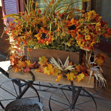 13 Fall Front Porch Decor Ideas · Hidden Springs Homestead