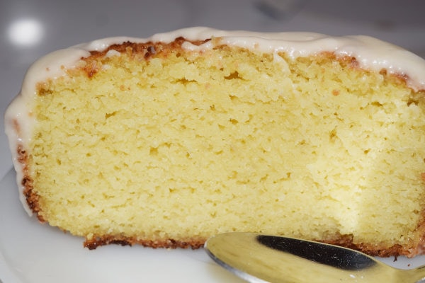 sliced pound cake on a plate